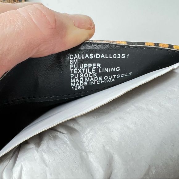 Steve Madden Womens Dallas Yellow Snake Ankle Boots Heels Size 6 New Boho - Picture 8 of 9